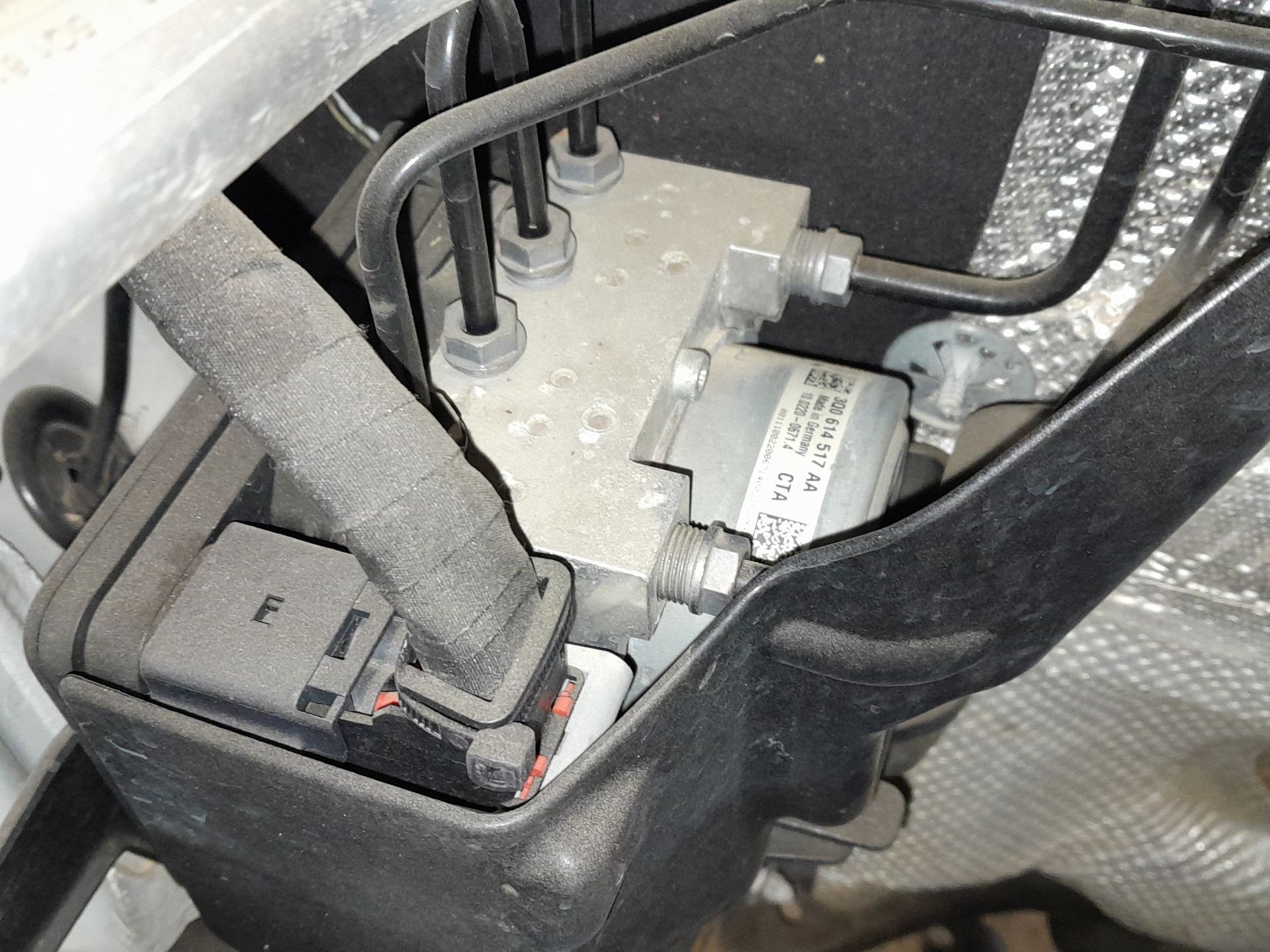 ABS VOLKSWAGEN GOLF VII (5G1, BQ1, BE1, BE2) 3Q0614517AA 3Q0614517AA