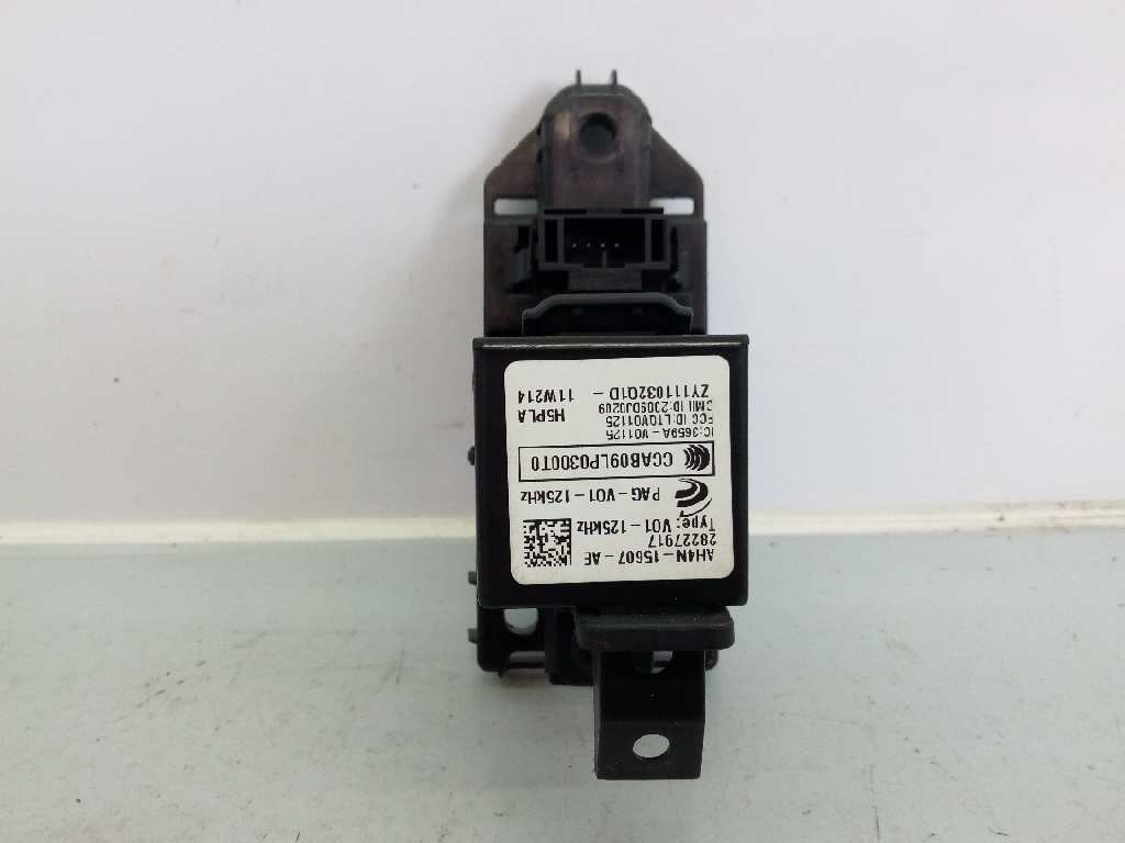 ANTIRROBO VOLVO XC60 28227917 / E3-B5-43-2 / CCAB09LP0300T0 28227917E3B5432CCAB09LP0300T0 - Vista 3