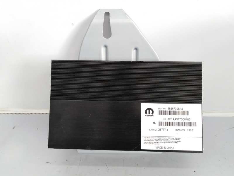 SISTEMA AUDIO / RADIO CD JEEP GR.CHEROKEE (WK) 68267306AB / E3-B6-23-2 / TE1AA317608465 68267306ABE3B6232TE1AA317608465