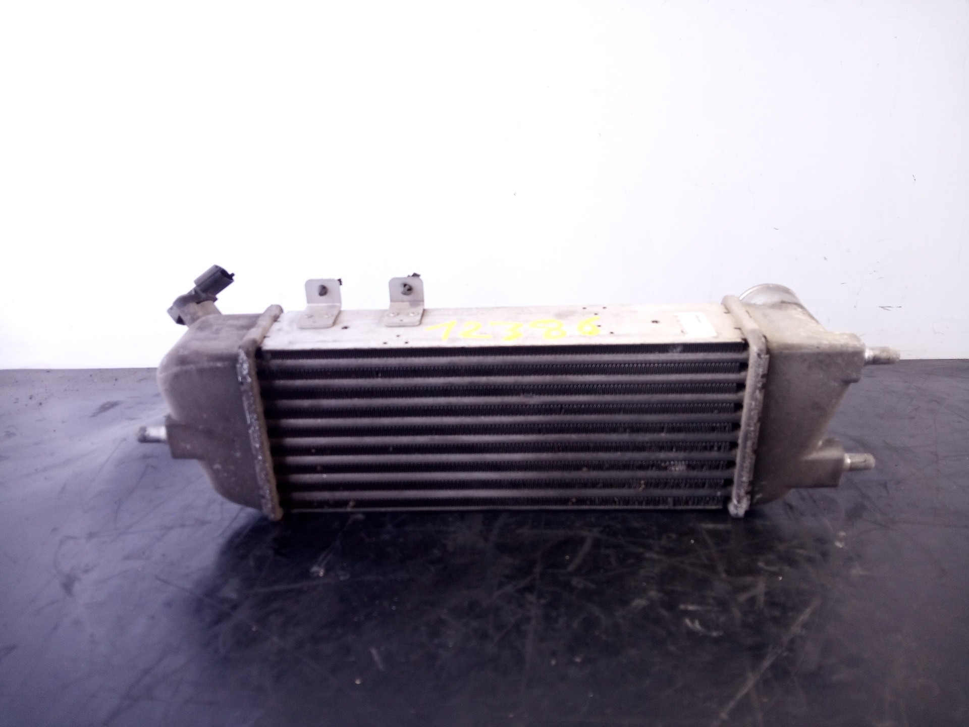 INTERCOOLER KIA CEE´D 282702A610 / P2-B10-8 / 6039507 282702A610P2B1086039507 - Vista 2