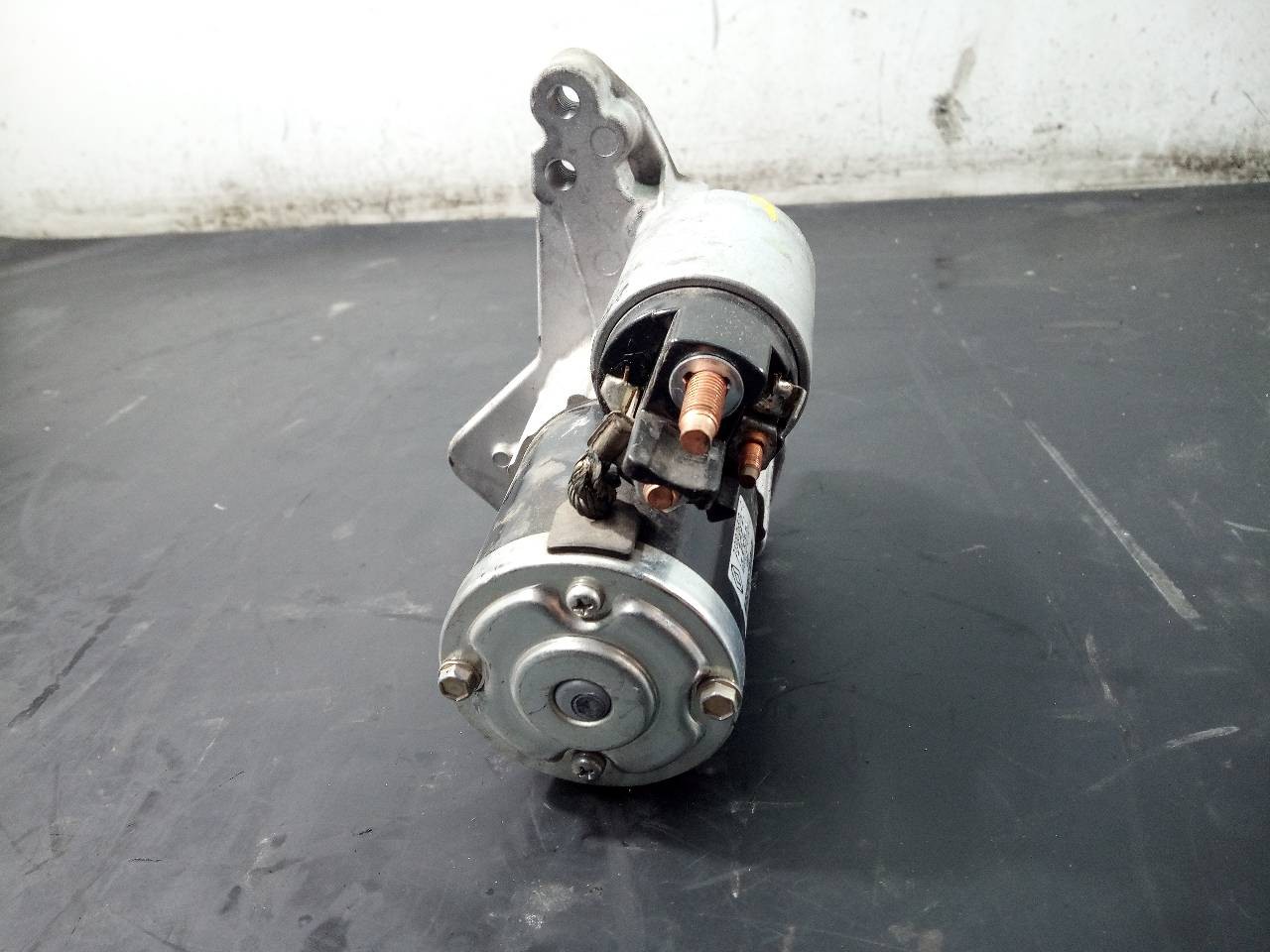 MOTOR ARRANQUE RENAULT MEGANE IV BERLINA 5P 233000557R / P3-B7-15-1 / M000TD0372ZE 233000557RP3B7151M000TD0372ZE - Vista 2