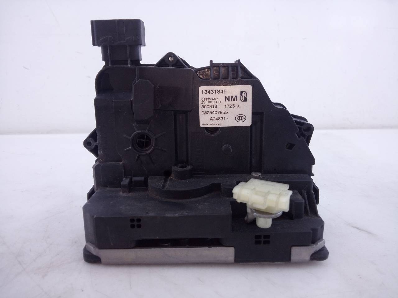 CERRADURA PUERTA TRASERA DERECHA OPEL MOKKA 13431845 / E2-B6-65-1 / 3008181725 13431845E2B66513008181725