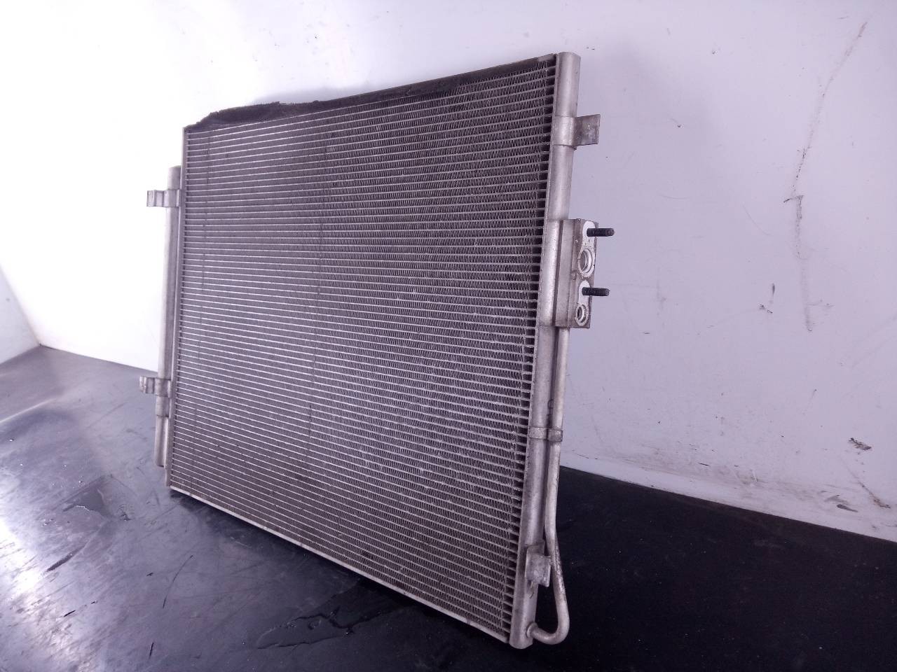 CONDENSADOR / RADIADOR AIRE ACONDICIONADO KIA SORENTO () P2-A5-8 P2A58 - Vista 2