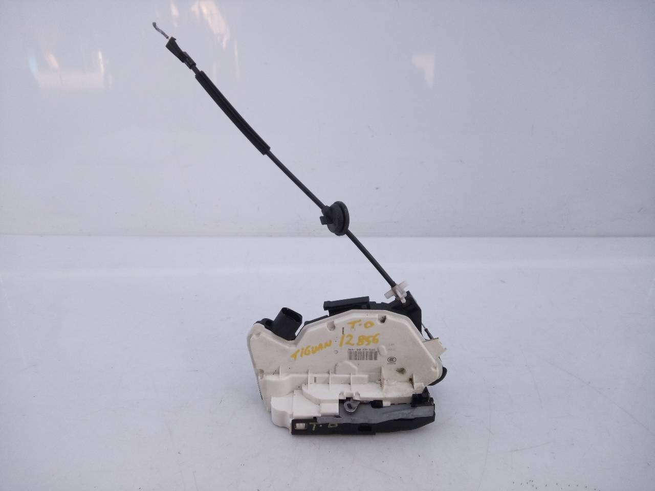 CERRADURA PUERTA TRASERA DERECHA VOLKSWAGEN TIGUAN 5N0839016G / E1-A5-32-2 5N0839016GE1A5322