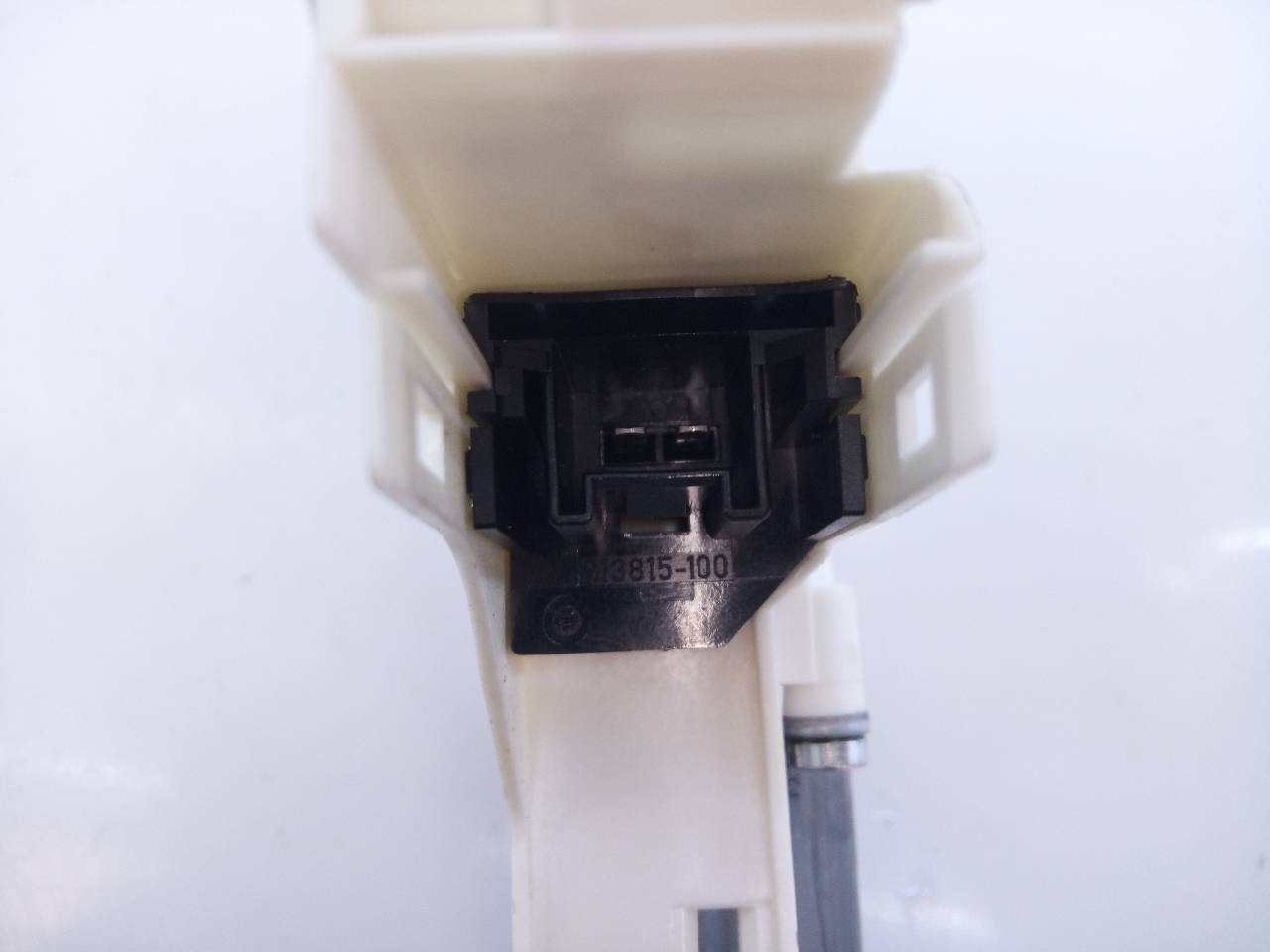 MOTOR ELEVALUNAS TRASERO IZQUIERDO PORSCHE CAYENNE (TYP 92AA) 8K0959812A / E1-A5-3-1 8K0959812AE1A531 - Vista 3