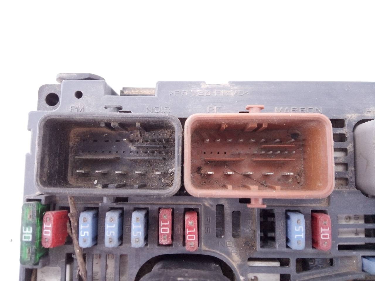CAJA RELES / FUSIBLES PEUGEOT 308 SW 9666700480 / E3-B2-34-3 9666700480E3B2343 - Vista 3