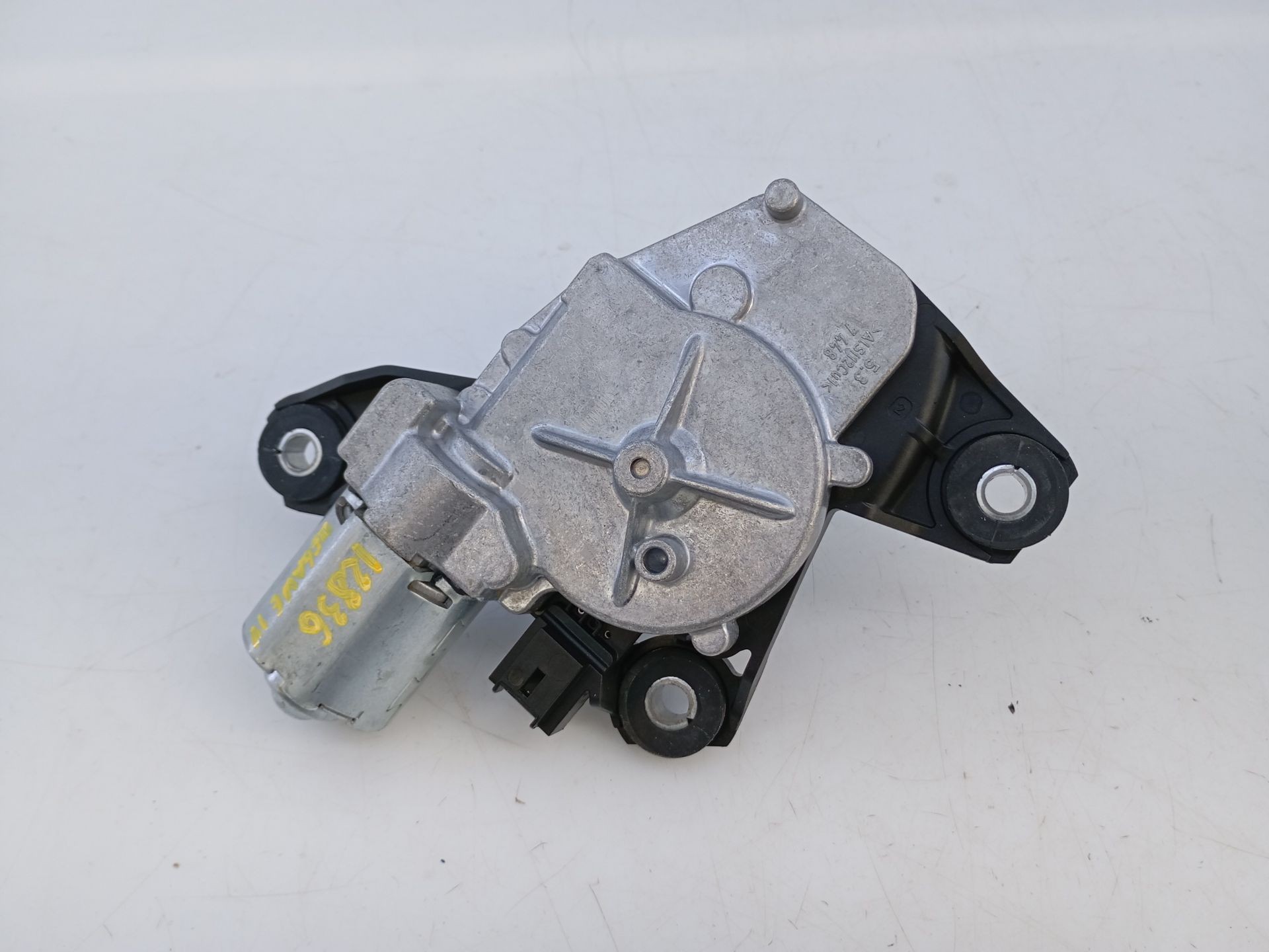 MOTOR LIMPIA TRASERO RENAULT MEGANE IV GRANDTOUR 0390205079 / E1-A1-35-2 0390205079E1A1352