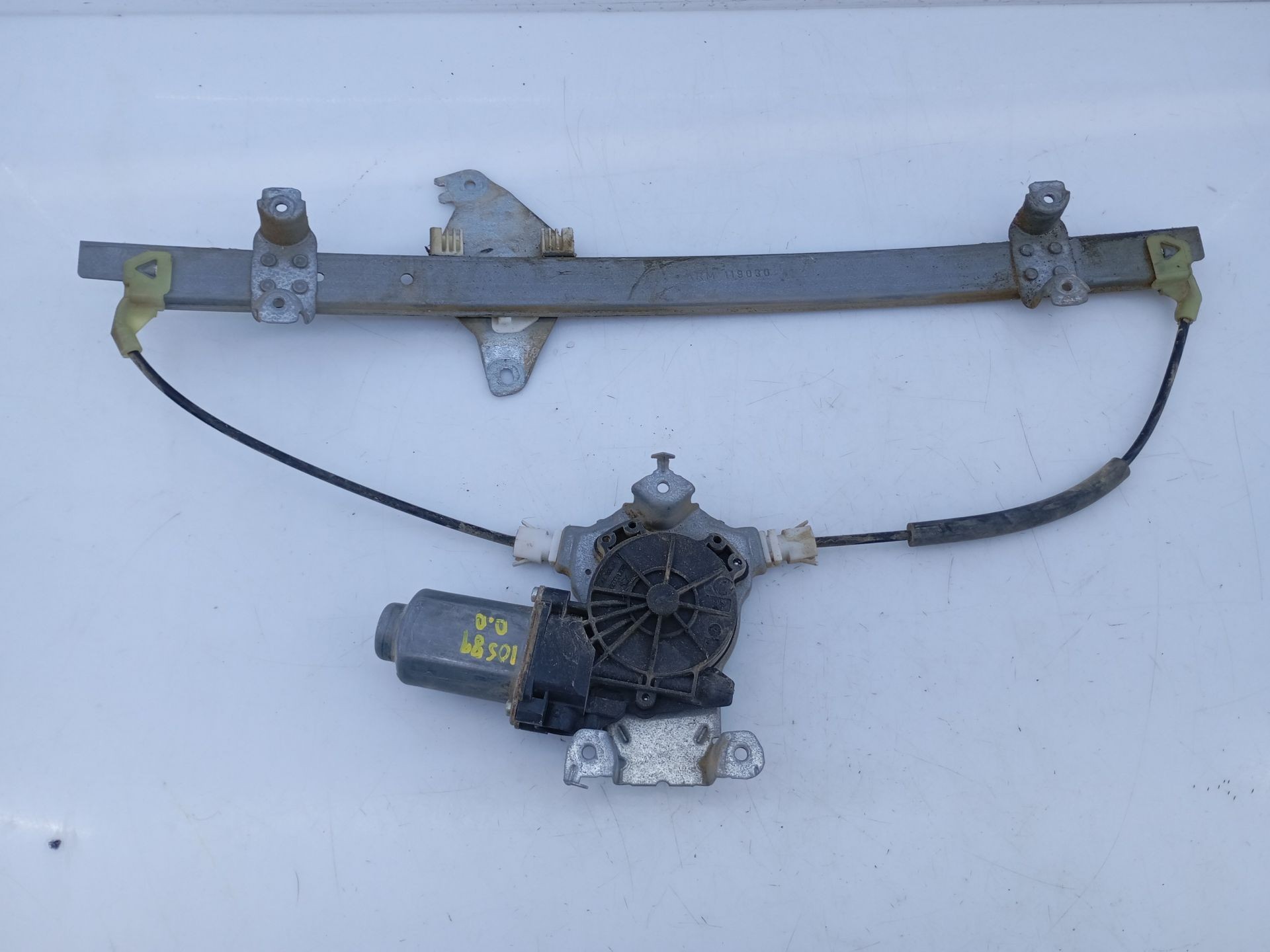 ELEVALUNAS DELANTERO DERECHO NISSAN PATHFINDER (R51) 402122D / E2-A4-61-1 402122DE2A4611