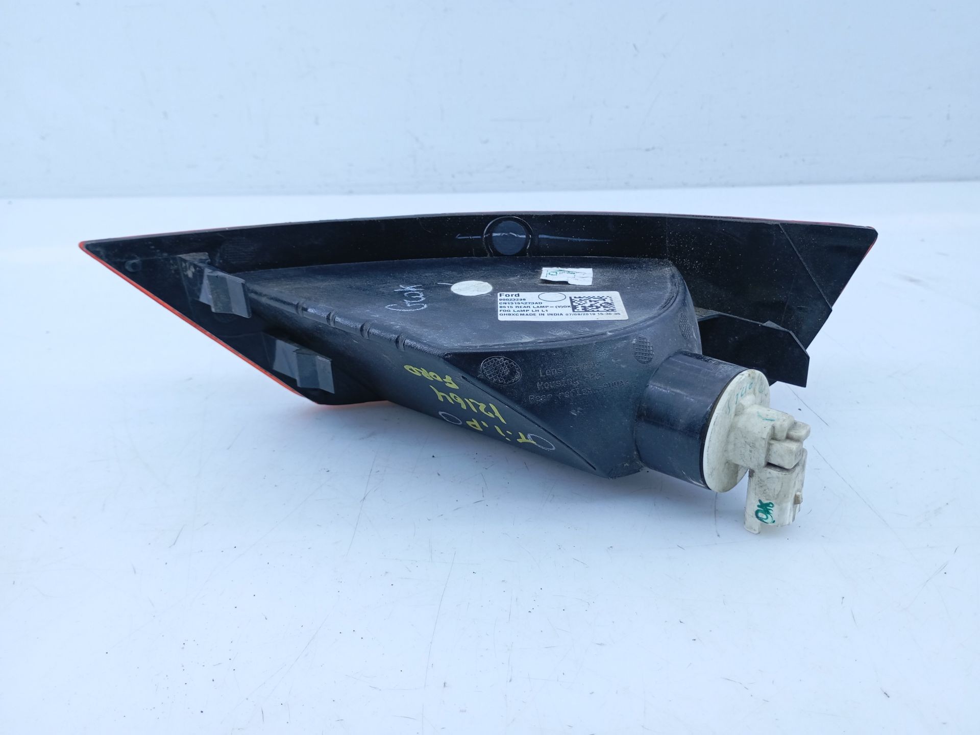 PILOTO TRASERO IZQUIERDO PARAGOLPES FORD ECOSPORT (CR6) 90023296 / E2-B3-60-1 / CN1515K273AD 90023296E2B3601CN1515K273AD - Vista 3