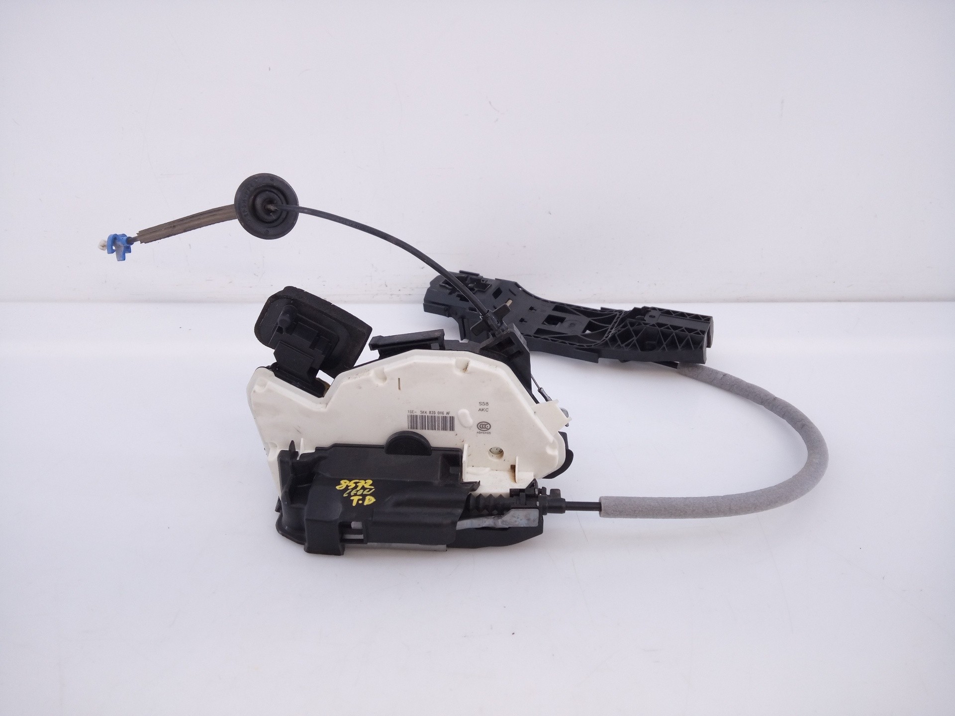 CERRADURA PUERTA TRASERA DERECHA SEAT LEON (5F1) 5K4839016AF / E1-A5-44-2 5K4839016AFE1A5442