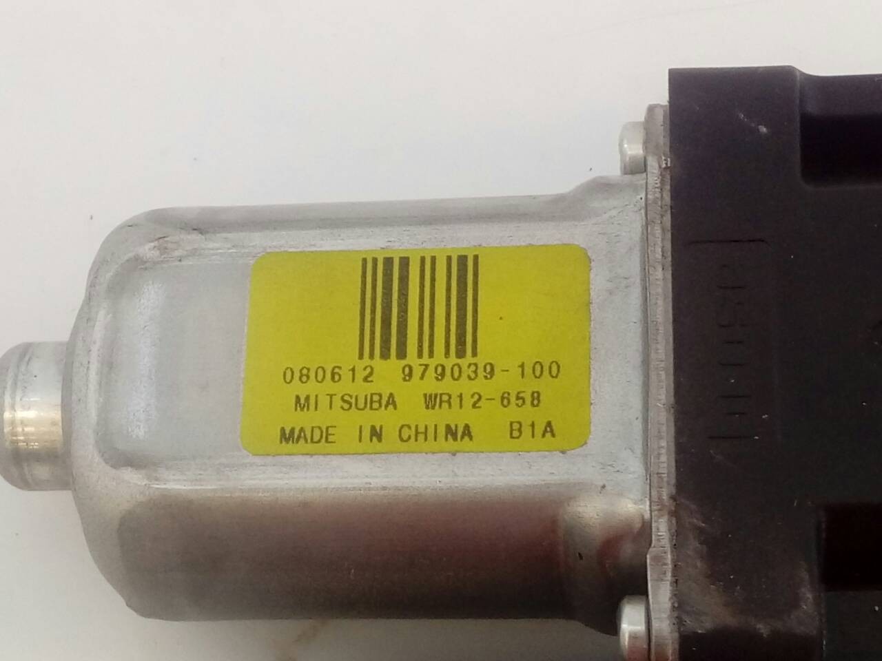 MOTOR ELEVALUNAS TRASERO IZQUIERDO FORD KUGA (CBV) 8V4117K441AB / E2-B3-14-1 / 0390201854 8V4117K441ABE2B31410390201854 - Vista 2