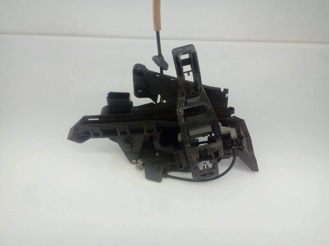CERRADURA PUERTA TRASERA IZQUIERDA FORD KUGA (CBV) E2-B3-10-1 E2B3101 - Vista 2