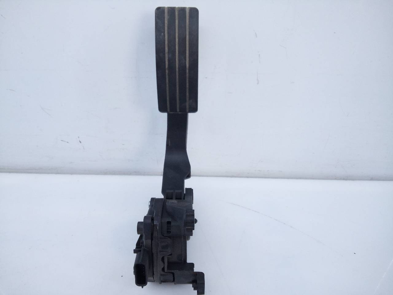 PEDAL ACELERADOR DACIA SANDERO 180022703R / E2-A1-4-1 / 6PV00997803 180022703RE2A1416PV00997803
