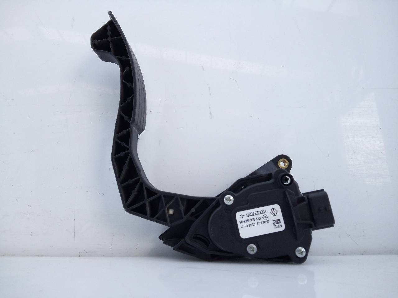 PEDAL ACELERADOR DACIA SANDERO 180022703R / E2-A1-4-1 / 6PV00997803 180022703RE2A1416PV00997803 - Vista 3