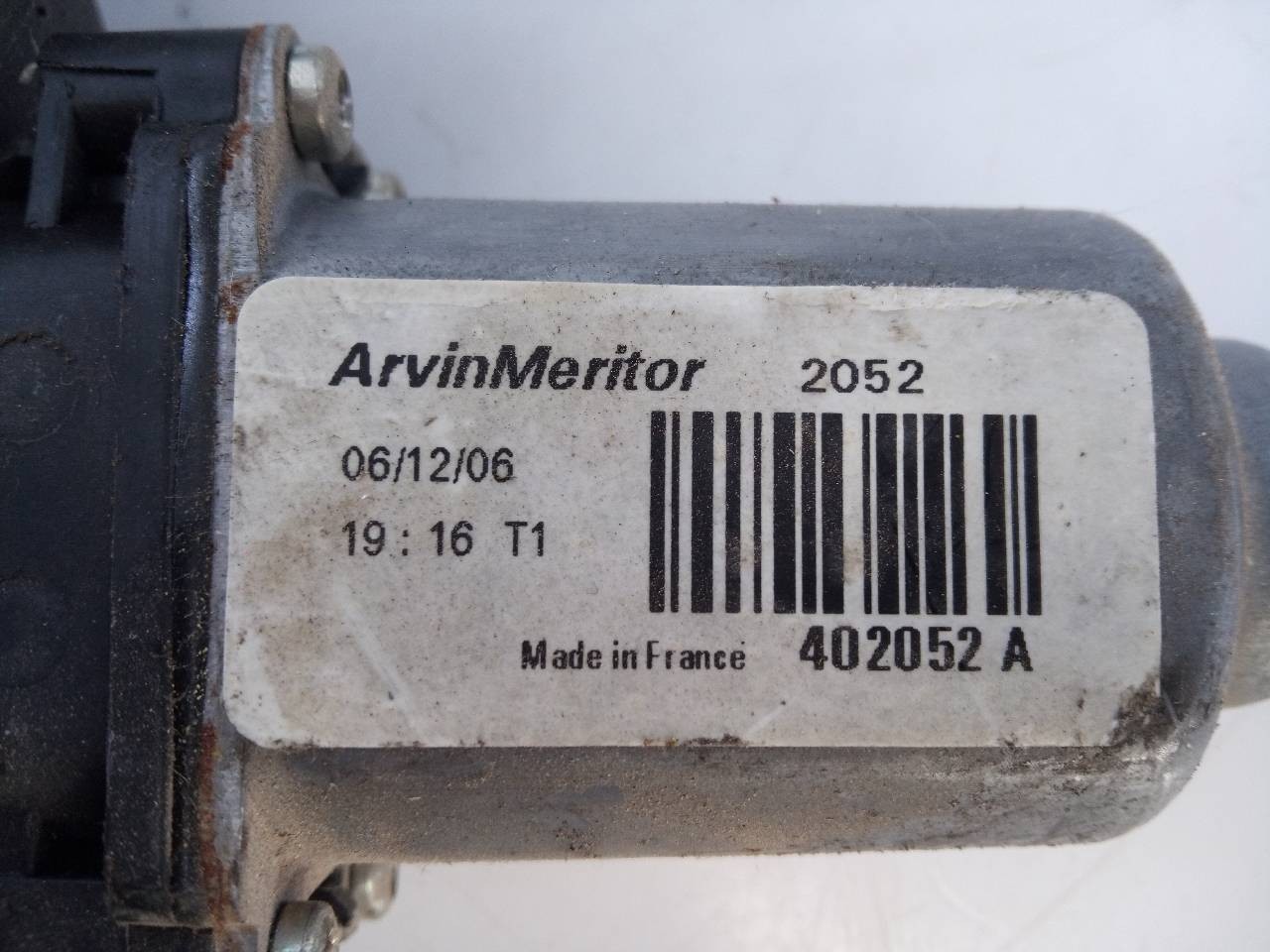 ELEVALUNAS TRASERO DERECHO NISSAN QASHQAI (J10) 402052A / E2-A4-55-2 402052AE2A4552 - Vista 3