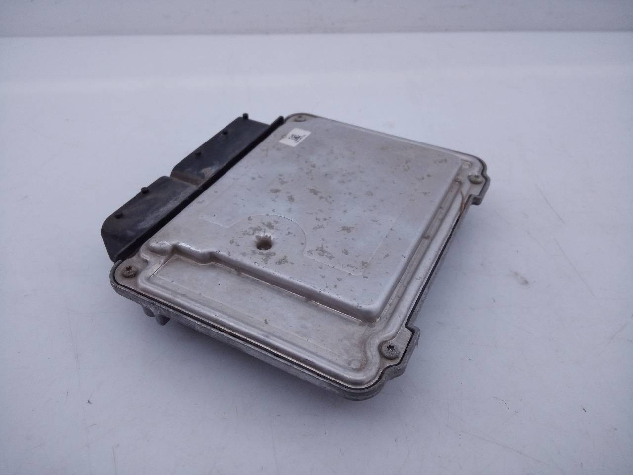 CENTRALITA MOTOR UCE VOLKSWAGEN TIGUAN 03L907309AE / E2-A1-18-6 / 0281017946 03L907309AEE2A11860281017946 - Vista 2
