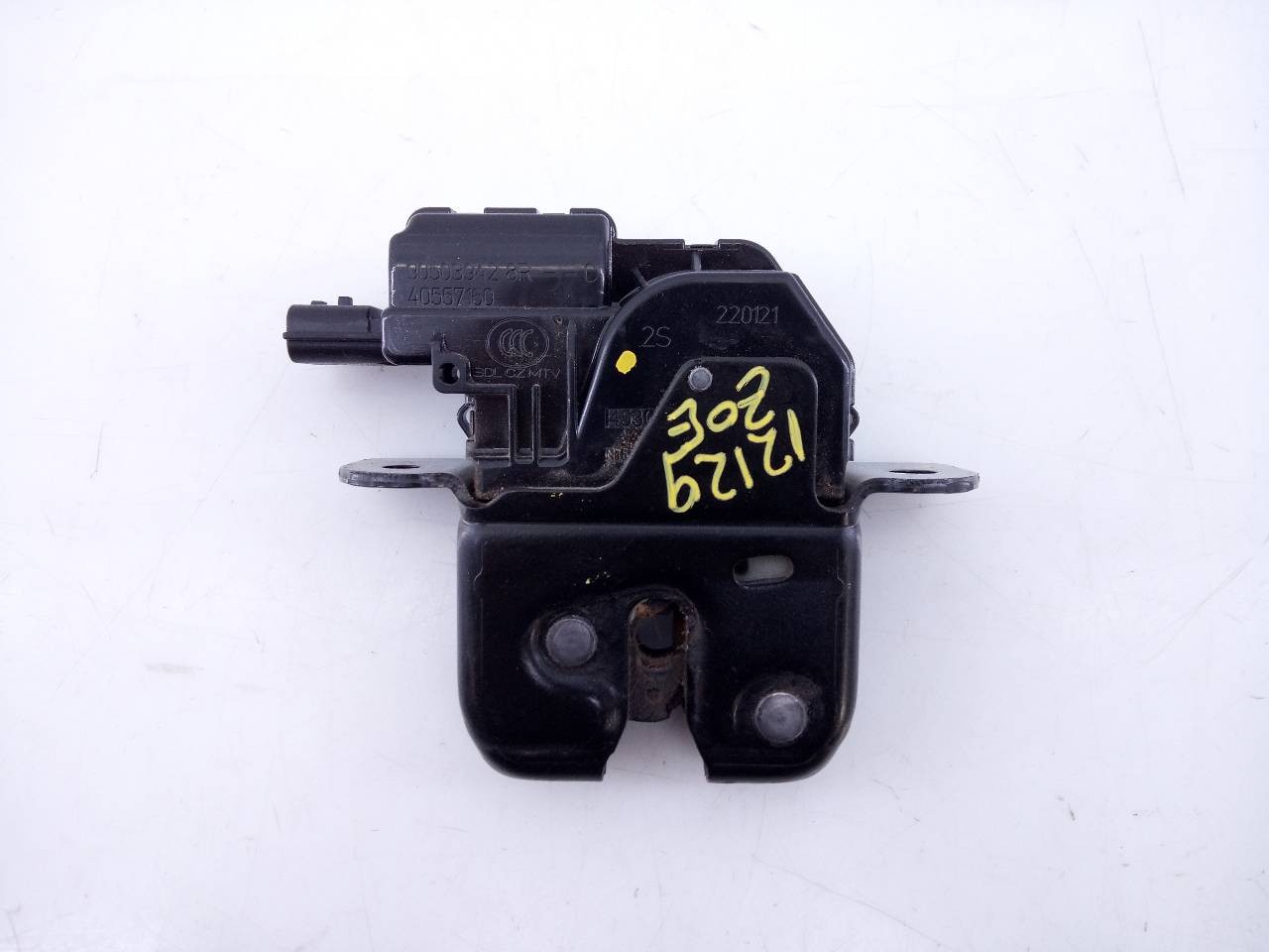 CERRADURA MALETERO / PORTON RENAULT ZOE 905039428R / E1-A1-36-2 / 40557160 905039428RE1A136240557160