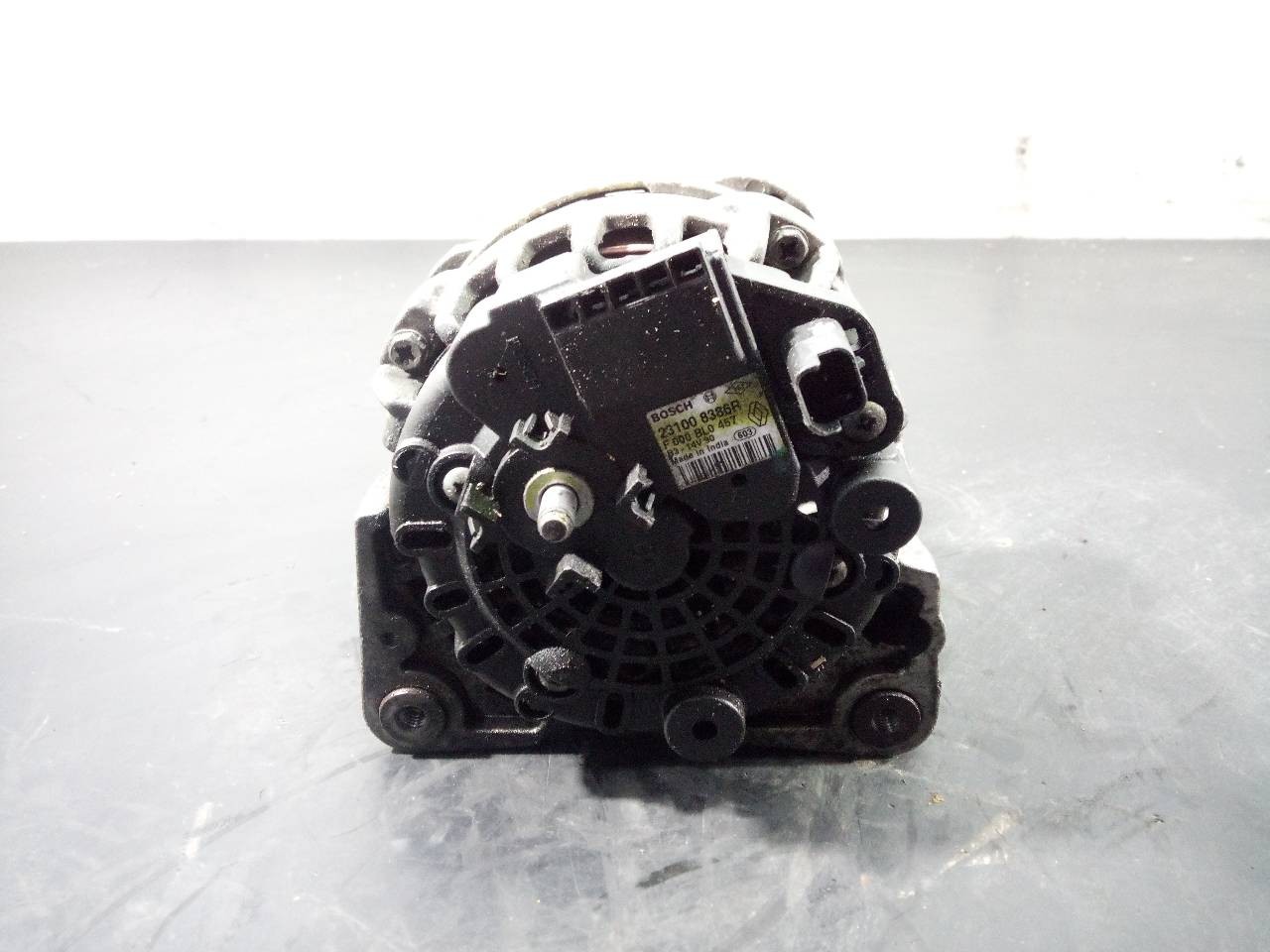 ALTERNADOR DACIA SANDERO 231008386R / P3-B6-9-2 231008386RP3B692 - Vista 2