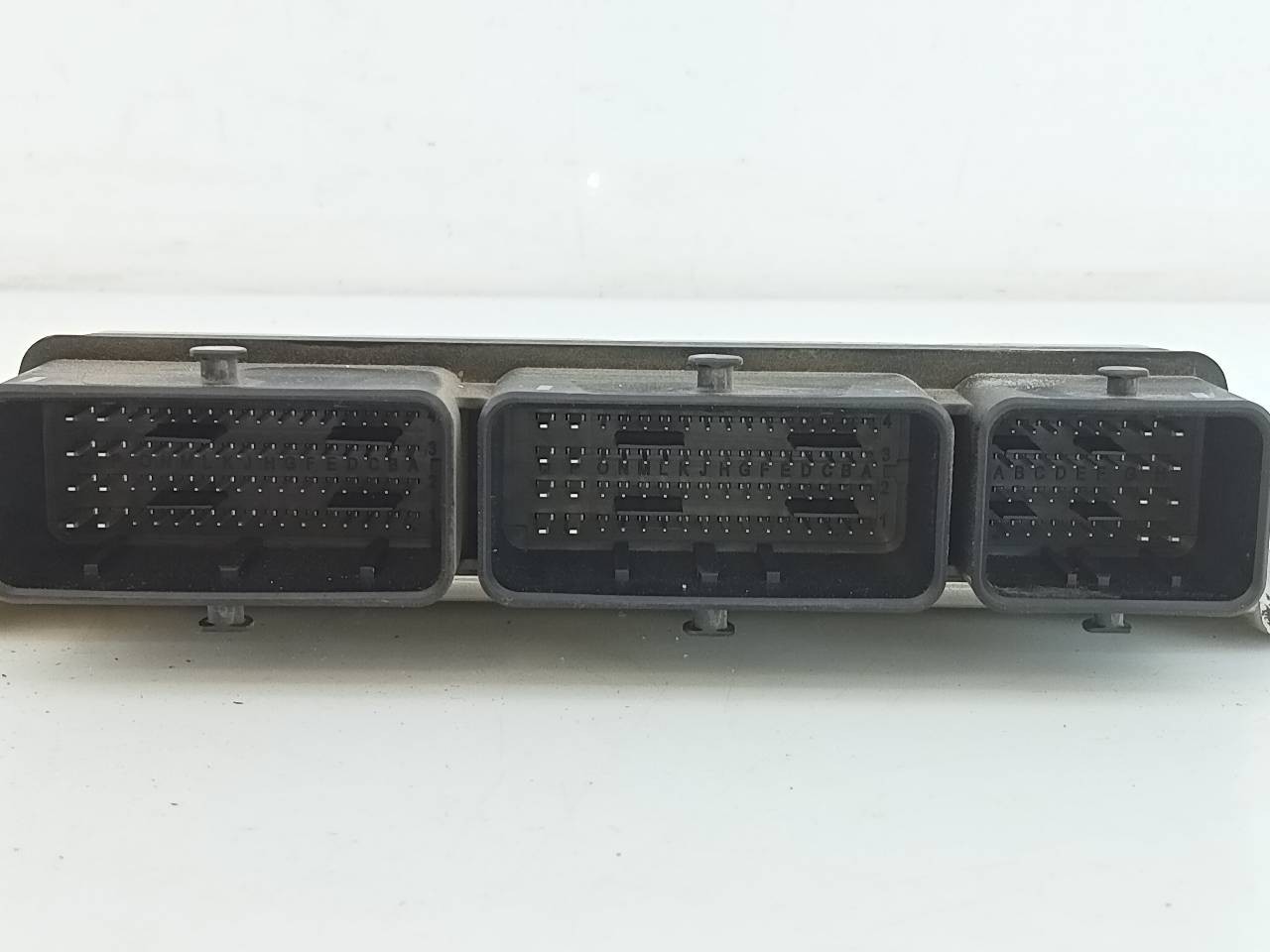 CENTRALITA MOTOR UCE DACIA SANDERO 237109776R / E2-A1-13-3 / 237109775R 237109776RE2A1133237109775R - Vista 3