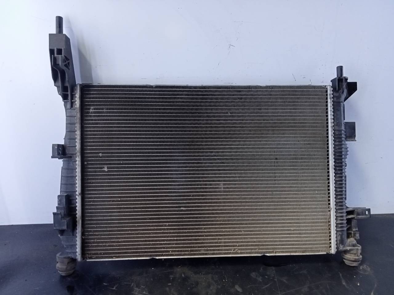 RADIADOR AGUA FORD FOCUS LIM. (CB8) CV618C342 / P2-A6-14 CV618C342P2A614 - Vista 2