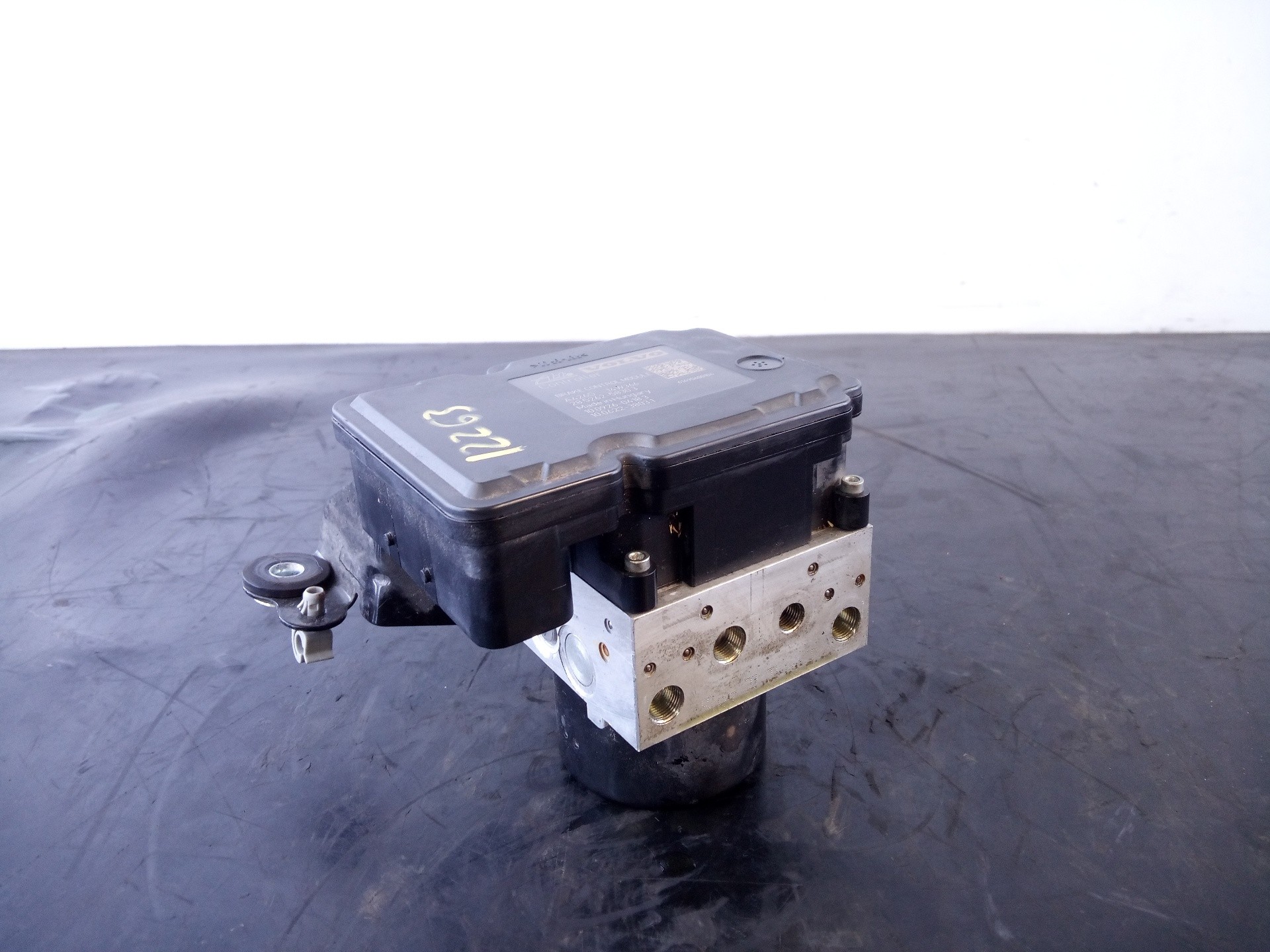 ABS VOLVO V60 KOMBI P31423348 / P3-B8-17-3 / A426G14W366 P31423348P3B8173A426G14W366