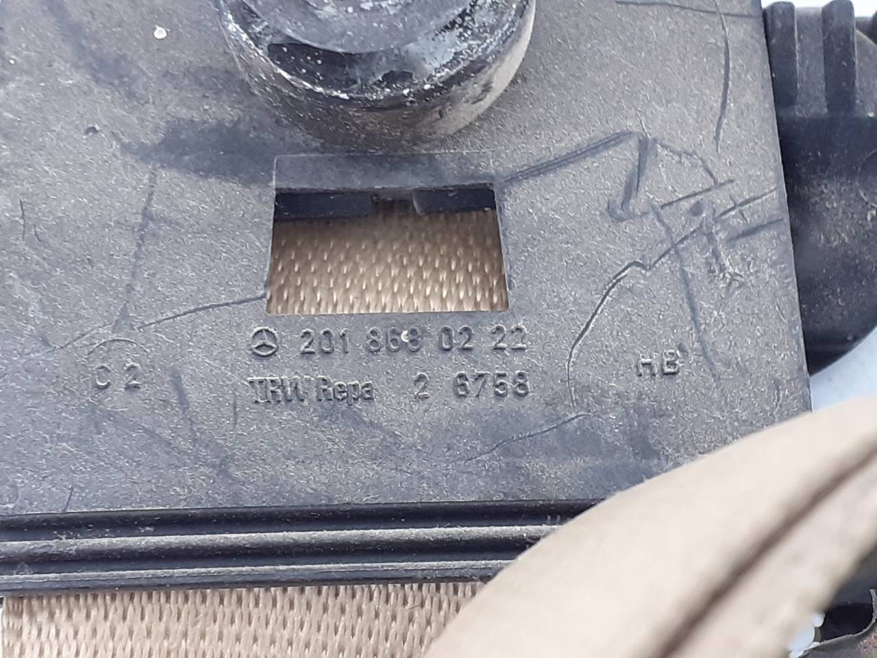CINTURON SEGURIDAD TRASERO IZQUIERDO MERCEDES-BENZ CLASE M (W164) 2018660222 / E1-A2-7-1 2018660222E1A271 - Vista 3
