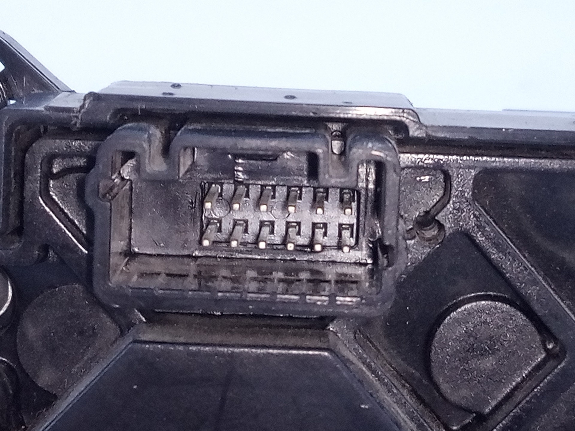 MANDO CLIMATIZADOR DACIA SANDERO III 275006270R / E2-A1-40-7 275006270RE2A1407 - Vista 3