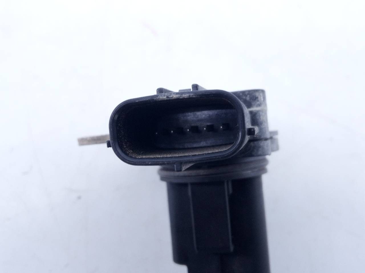 CAUDALIMETRO TOYOTA HILUX (KUN) 2220430020 / E3-B2-20-2 / 1974005270 2220430020E3B22021974005270 - Vista 2