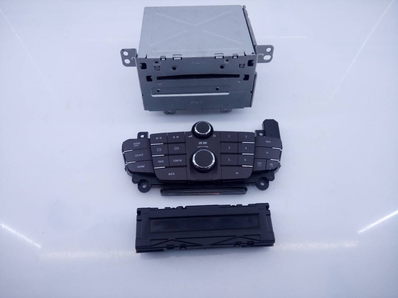 SISTEMA AUDIO / RADIO CD OPEL INSIGNIA BERLINA 13277909 / 13317120 1327790913317120