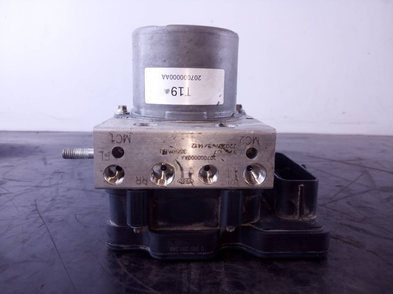 ABS DR DR5 207000000AA / P3-B8-17-3 207000000AAP3B8173