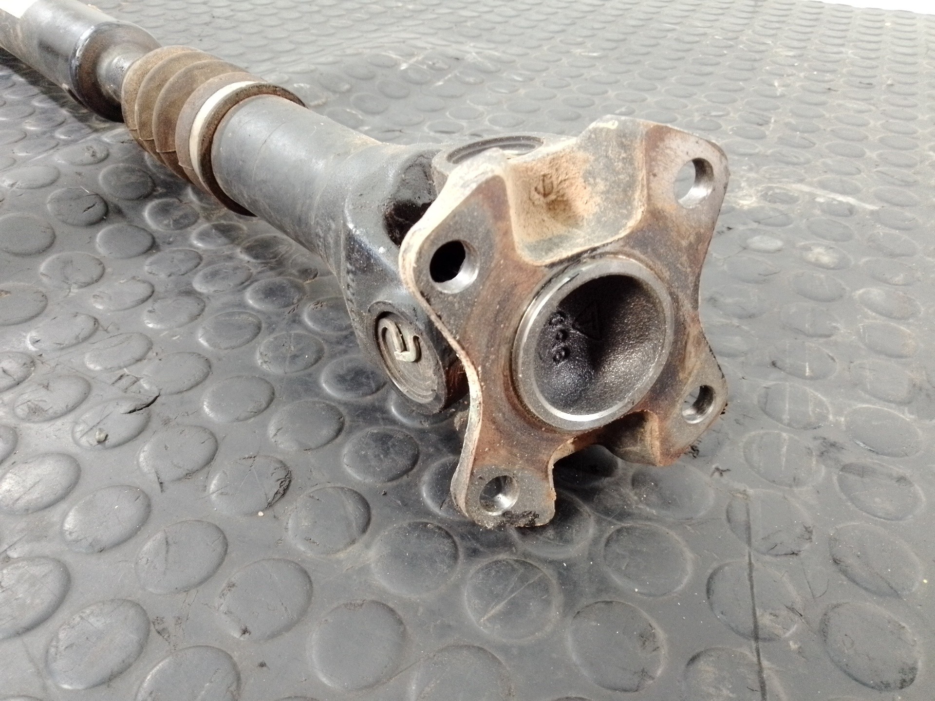 TRANSMISION CENTRAL DELANTERA TOYOTA HILUX (KUN) 371400K112 / P1-A6-23 371400K112P1A623 - Vista 3