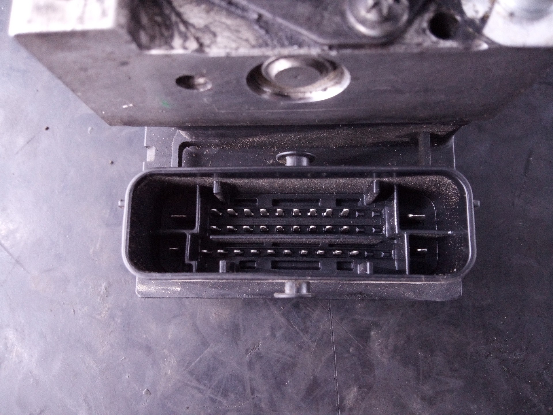 ABS DACIA DUSTER 0265222384 / P3-A8-18-2 / 8200846463 0265222384P3A81828200846463 - Vista 3