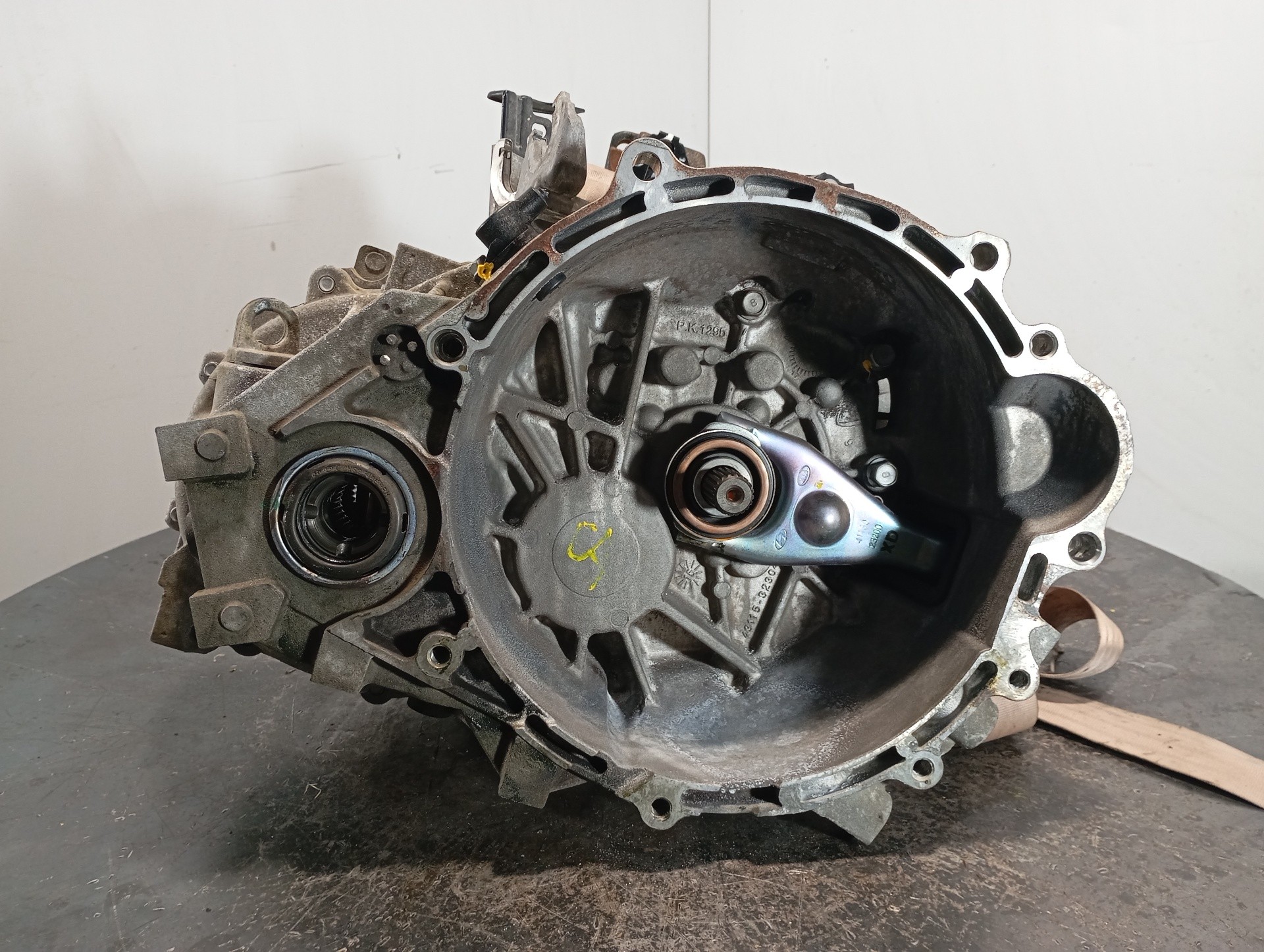 CAJA CAMBIOS HYUNDAI I30 (GD) M1-A3-157 M1A3157 - Vista 2