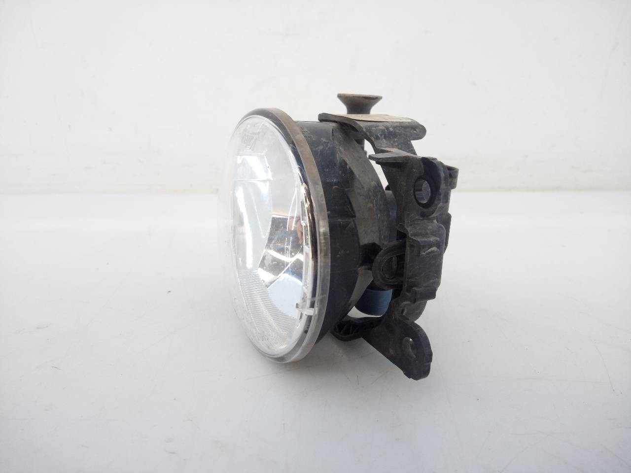 FARO ANTINIEBLA DERECHO DACIA DOKKER 261507817R / E1-A1-31-1 261507817RE1A1311