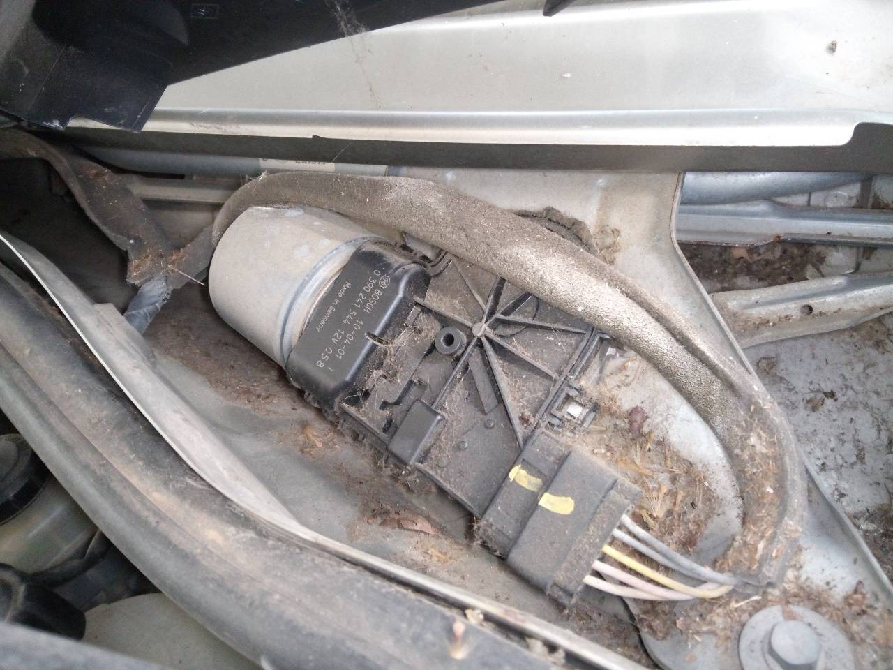 MOTOR LIMPIA DELANTERO DACIA DUSTER 0390241544 0390241544