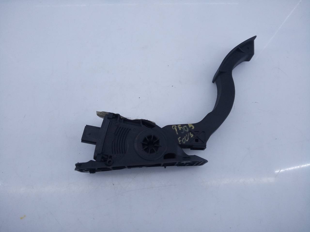PEDAL ACELERADOR FORD FOCUS LIM. EV619F836AA / E3-B3-31-1 EV619F836AAE3B3311 - Vista 2