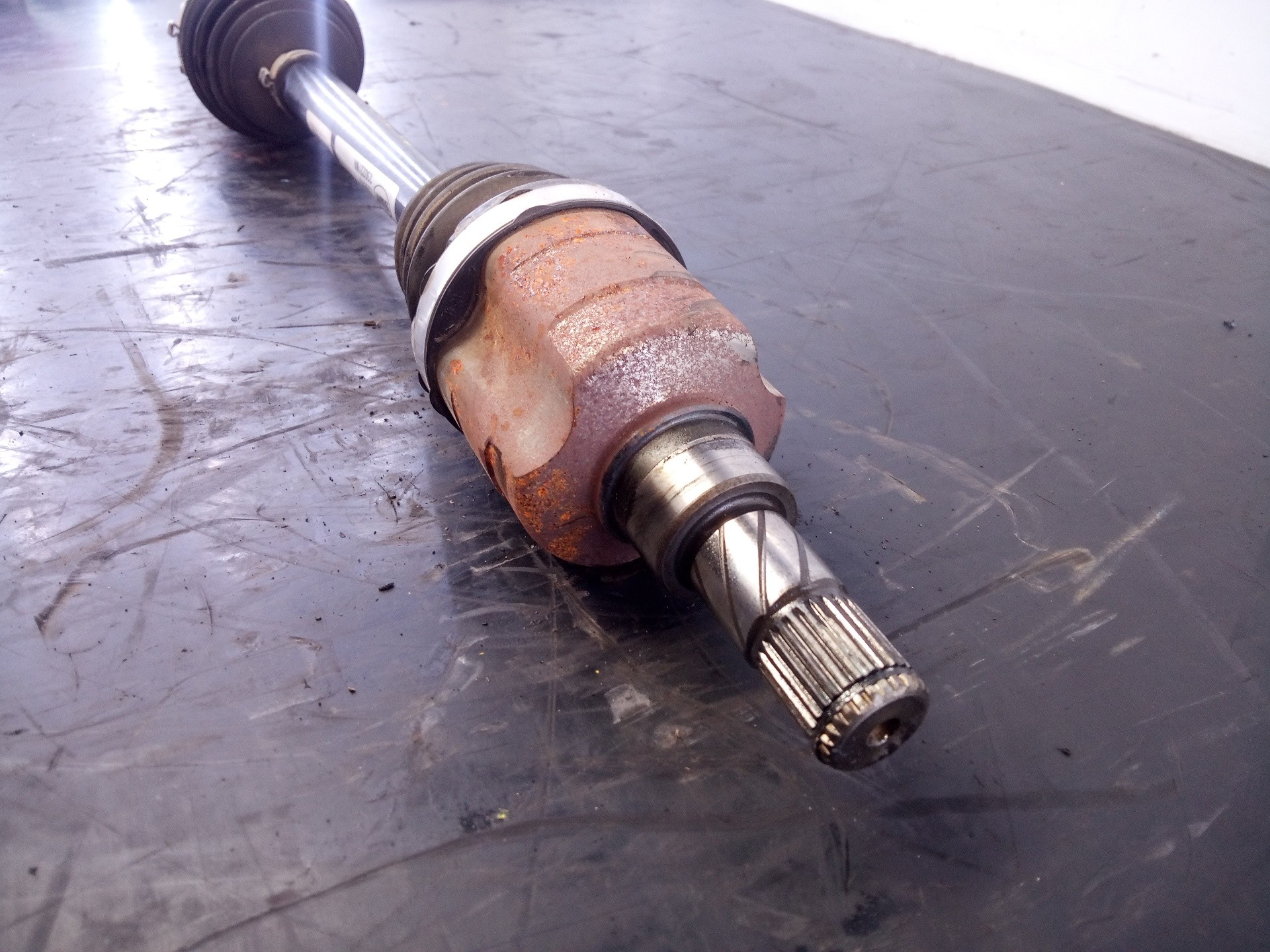 TRANSMISION DELANTERA IZQUIERDA SWM MOTORS G01 2203100E0010 / P1-A6-34 / 220010 2203100E0010P1A634220010 - Vista 3