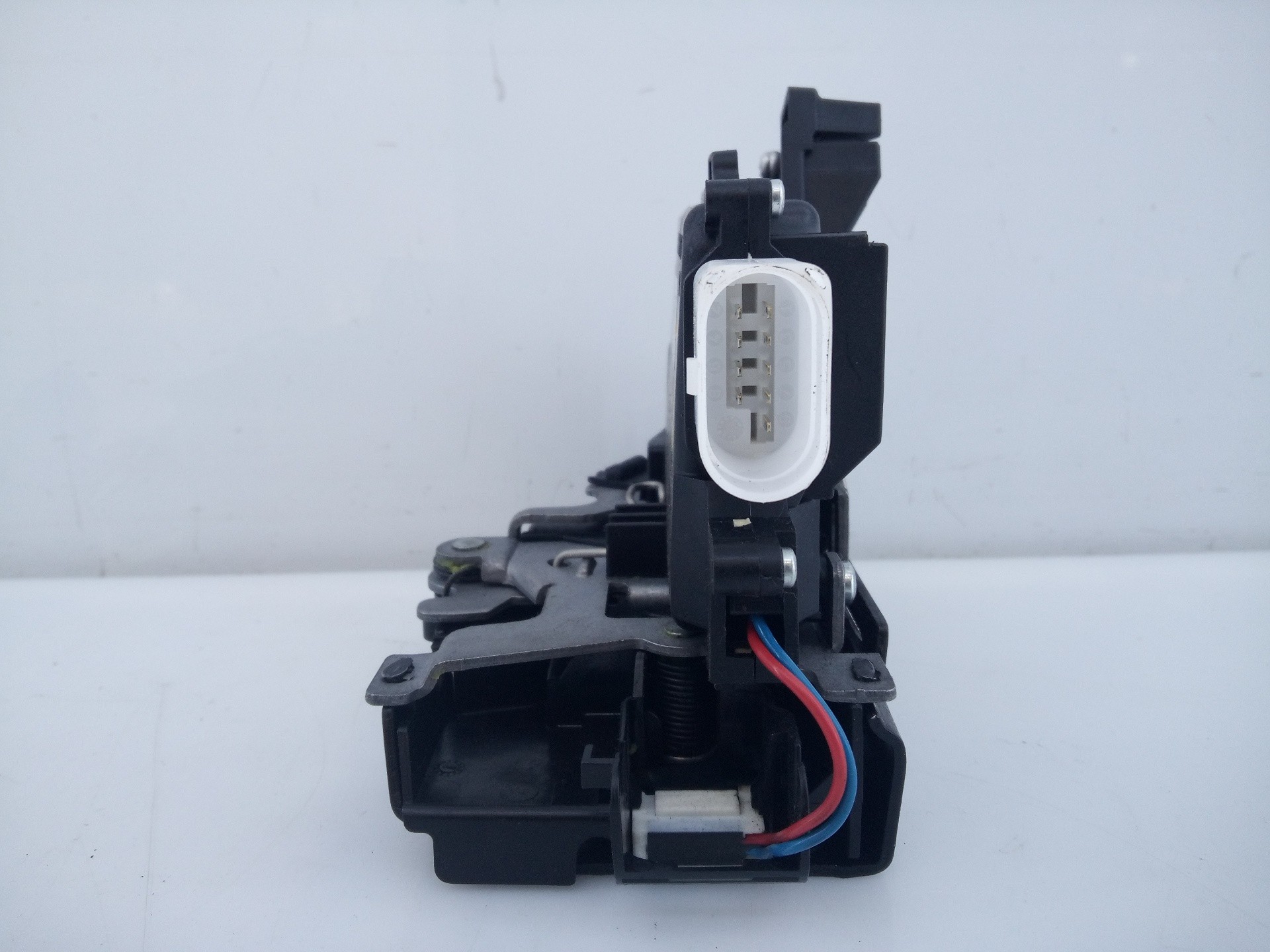 CERRADURA PUERTA DELANTERA DERECHA VOLKSWAGEN TOURAN (1T3) 3D1837016AR / E1-A5-47-1 3D1837016ARE1A5471 - Vista 2