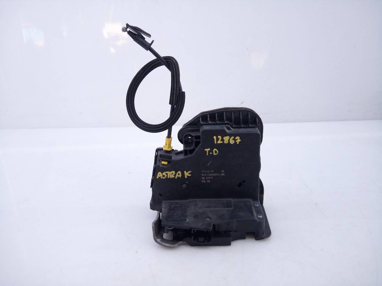 CERRADURA PUERTA TRASERA DERECHA OPEL ASTRA K LIM. 5TÜRIG 915C303907318S / E2-B6-40-1 915C303907318SE2B6401