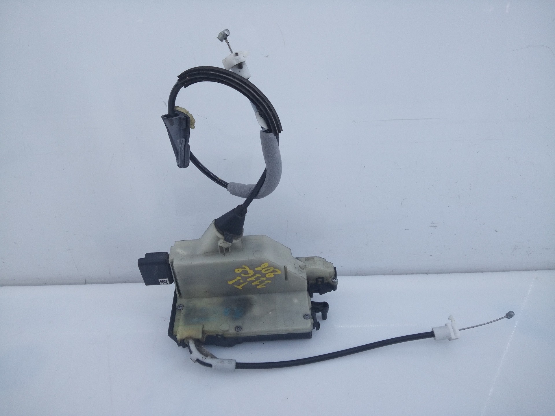 CERRADURA PUERTA TRASERA IZQUIERDA PEUGEOT 208 9688080880 / E1-A4-52-2 / 40737192 9688080880E1A452240737192