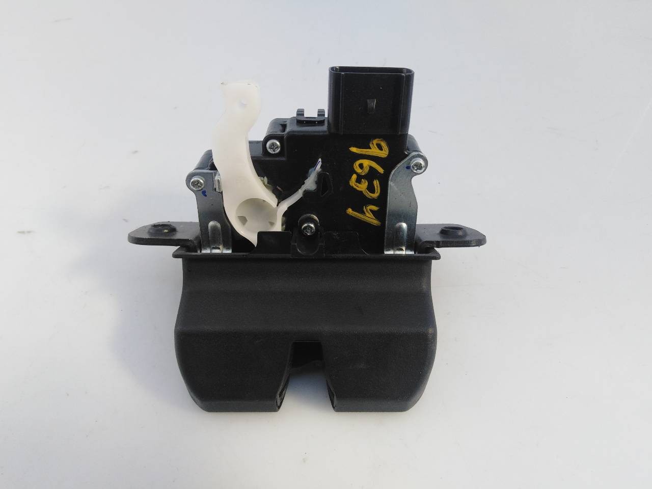 CERRADURA MALETERO / PORTON HYUNDAI TUCSON E3-A3-49-2 E3A3492 - Vista 3