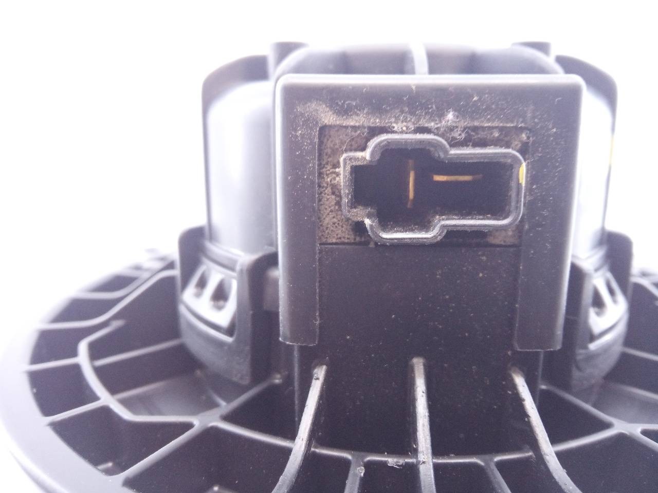 VENTILADOR CALEFACCION HYUNDAI TUCSON D316NFFAA / E3-A3-50-1 / 170703 D316NFFAAE3A3501170703 - Vista 2