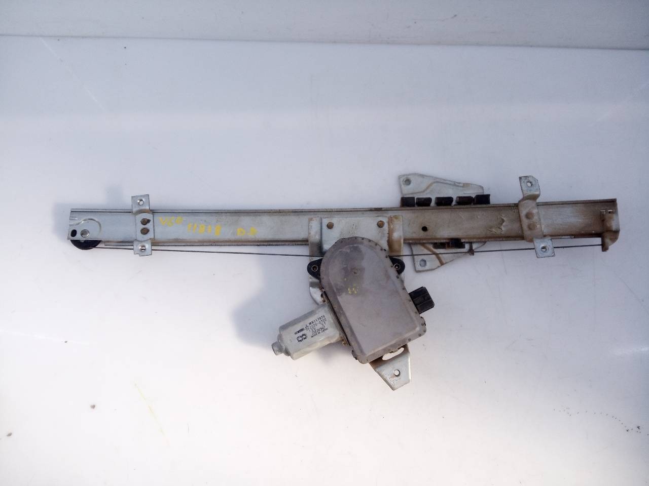 ELEVALUNAS DELANTERO DERECHO MITSUBISHI MONTERO (V60/V70) MN117078 / E2-B4-35-1 / 0620200700 MN117078E2B43510620200700