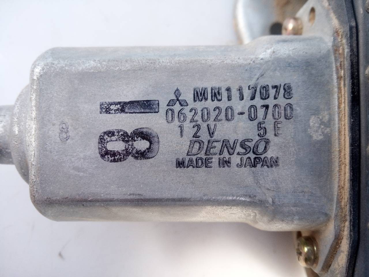 ELEVALUNAS DELANTERO DERECHO MITSUBISHI MONTERO (V60/V70) MN117078 / E2-B4-35-1 / 0620200700 MN117078E2B43510620200700 - Vista 2