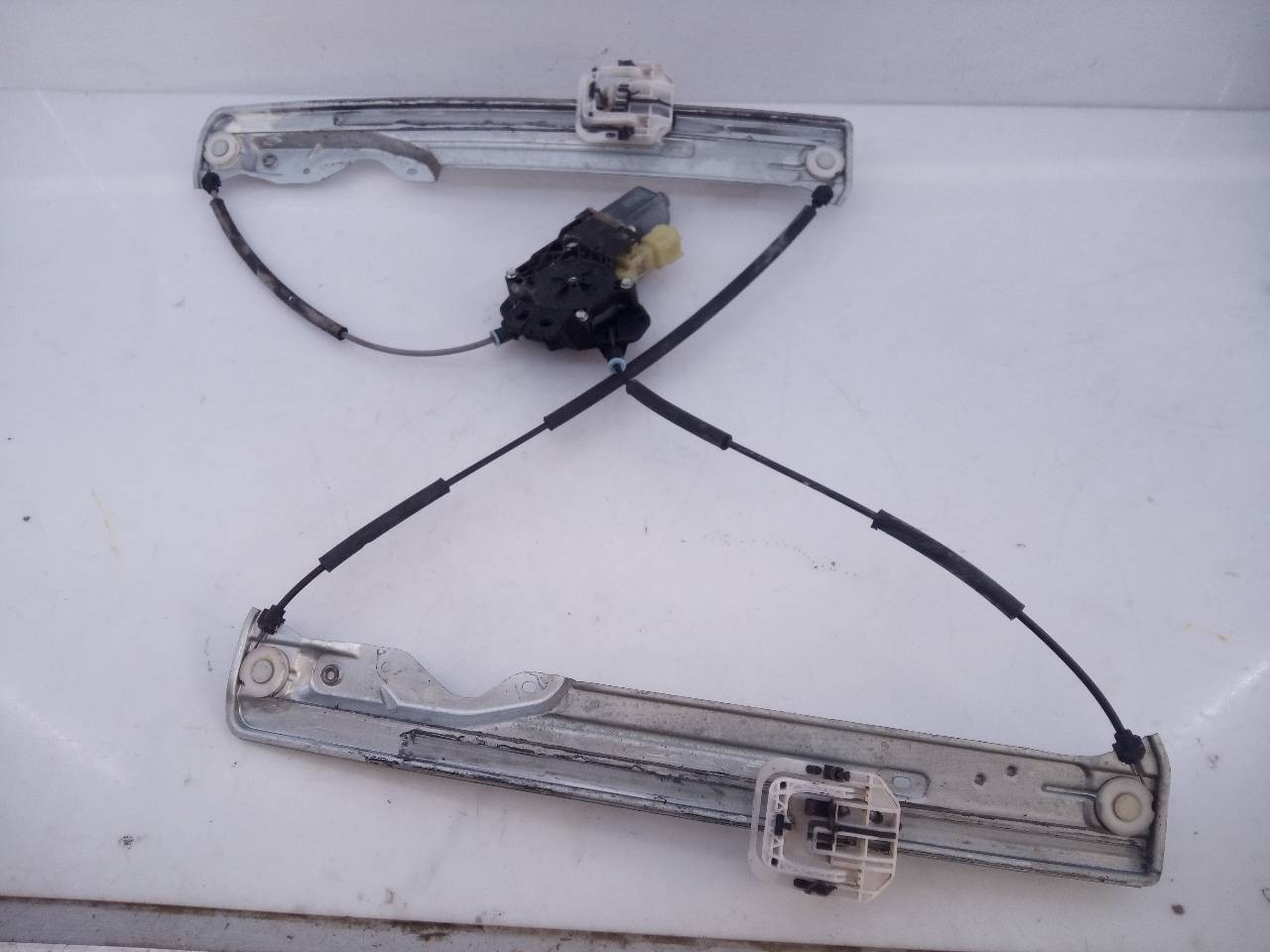 ELEVALUNAS DELANTERO IZQUIERDO FORD KUGA (CBS) 0130822732 / E2-B3-60-1 / CM093110 0130822732E2B3601CM093110 - Vista 3