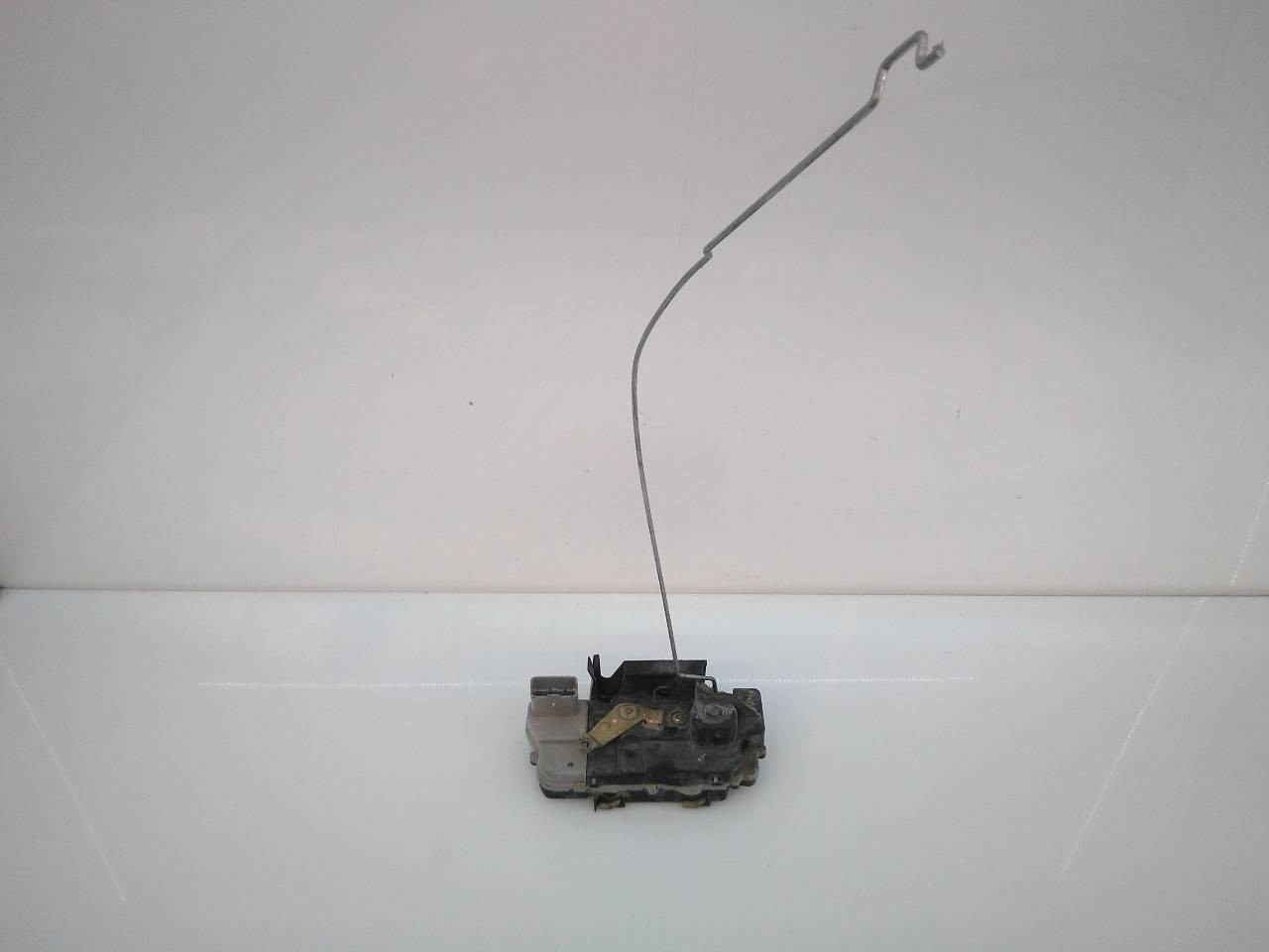 CERRADURA PUERTA TRASERA DERECHA CITROËN C5 BERLINA E1-A4-20-2 E1A4202 - Vista 3