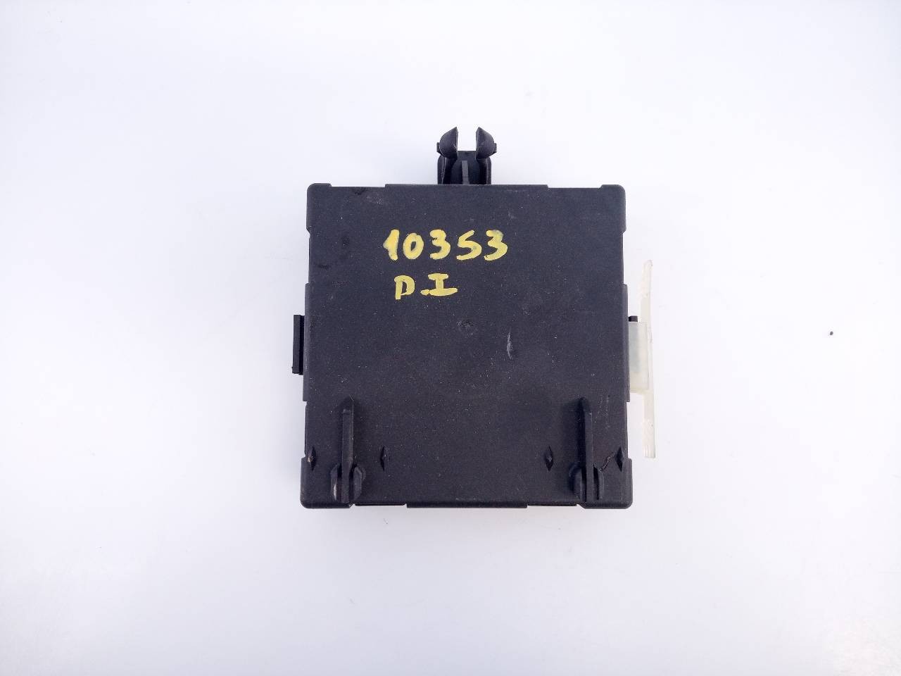 MODULO ELECTRONICO MERCEDES-BENZ CLASE C (W204) LIM. A2129004202 / E3-A1-23-1 A2129004202E3A1231