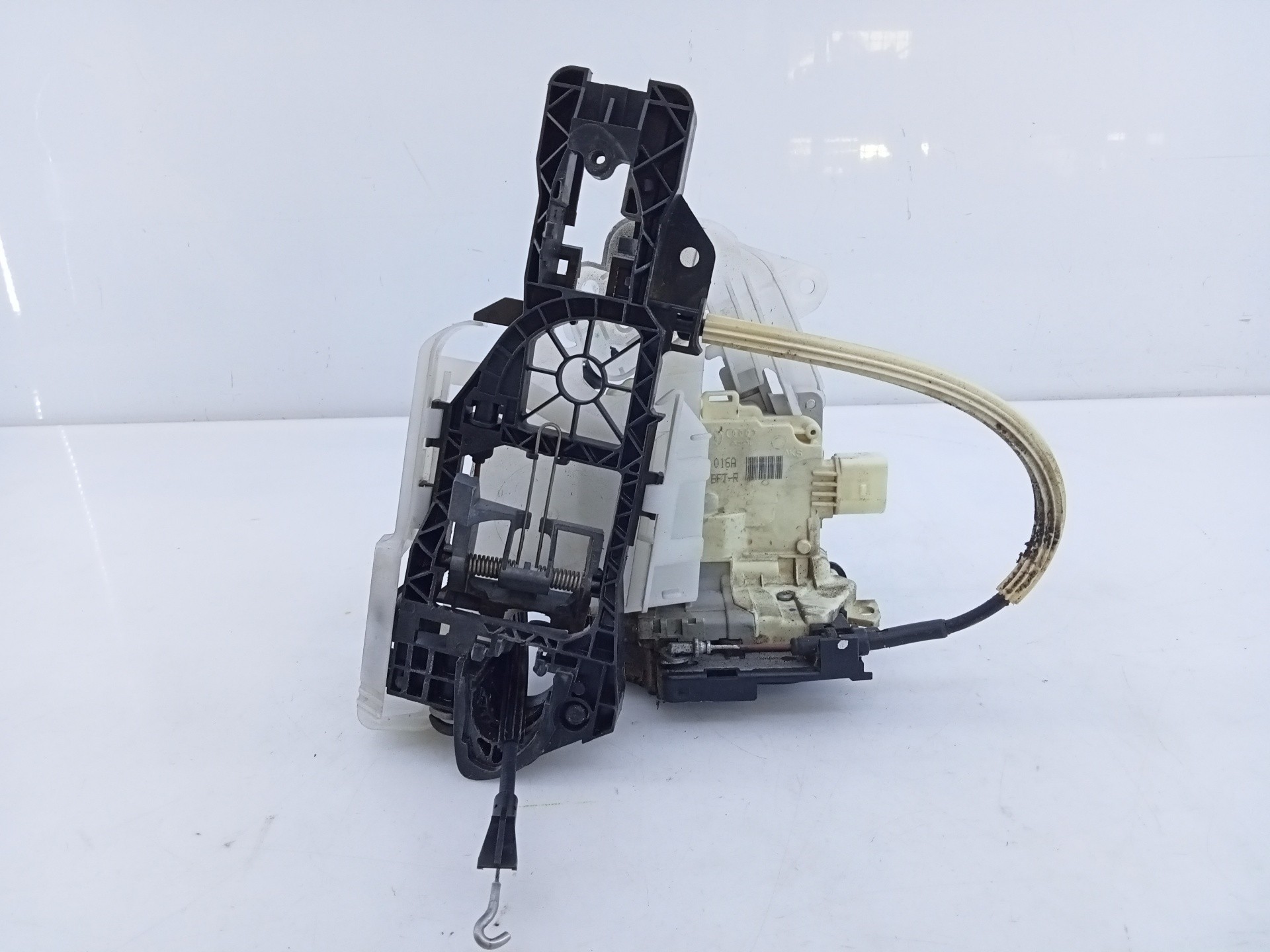 CERRADURA PUERTA DELANTERA DERECHA VOLKSWAGEN PASSAT VARIANT (365) 3C1837016A / E1-B6-36-2 3C1837016AE1B6362