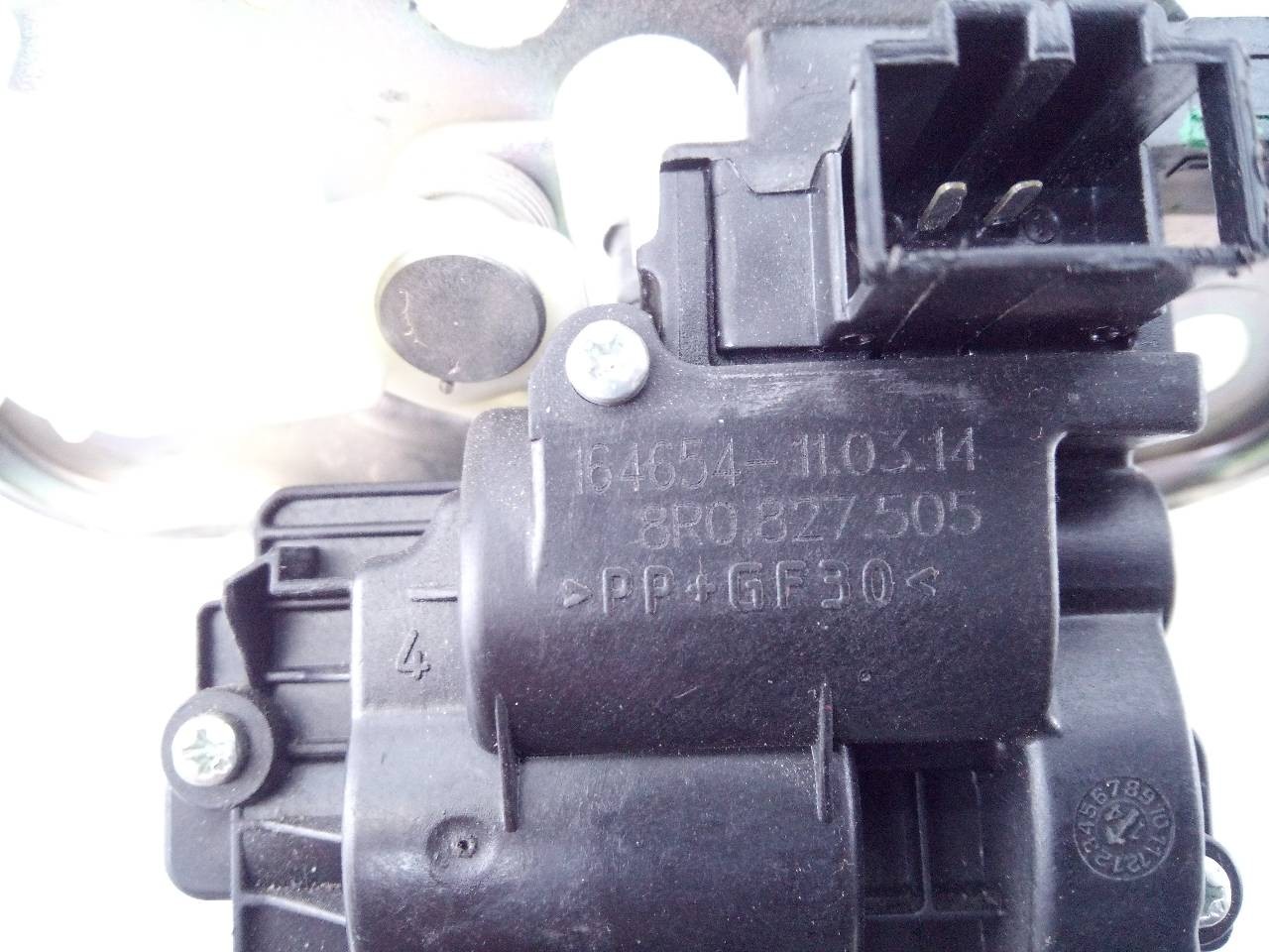 CERRADURA MALETERO / PORTON AUDI A6 AVANT (4G5) 8R0827505 / E1-A5-39-1 8R0827505E1A5391 - Vista 2