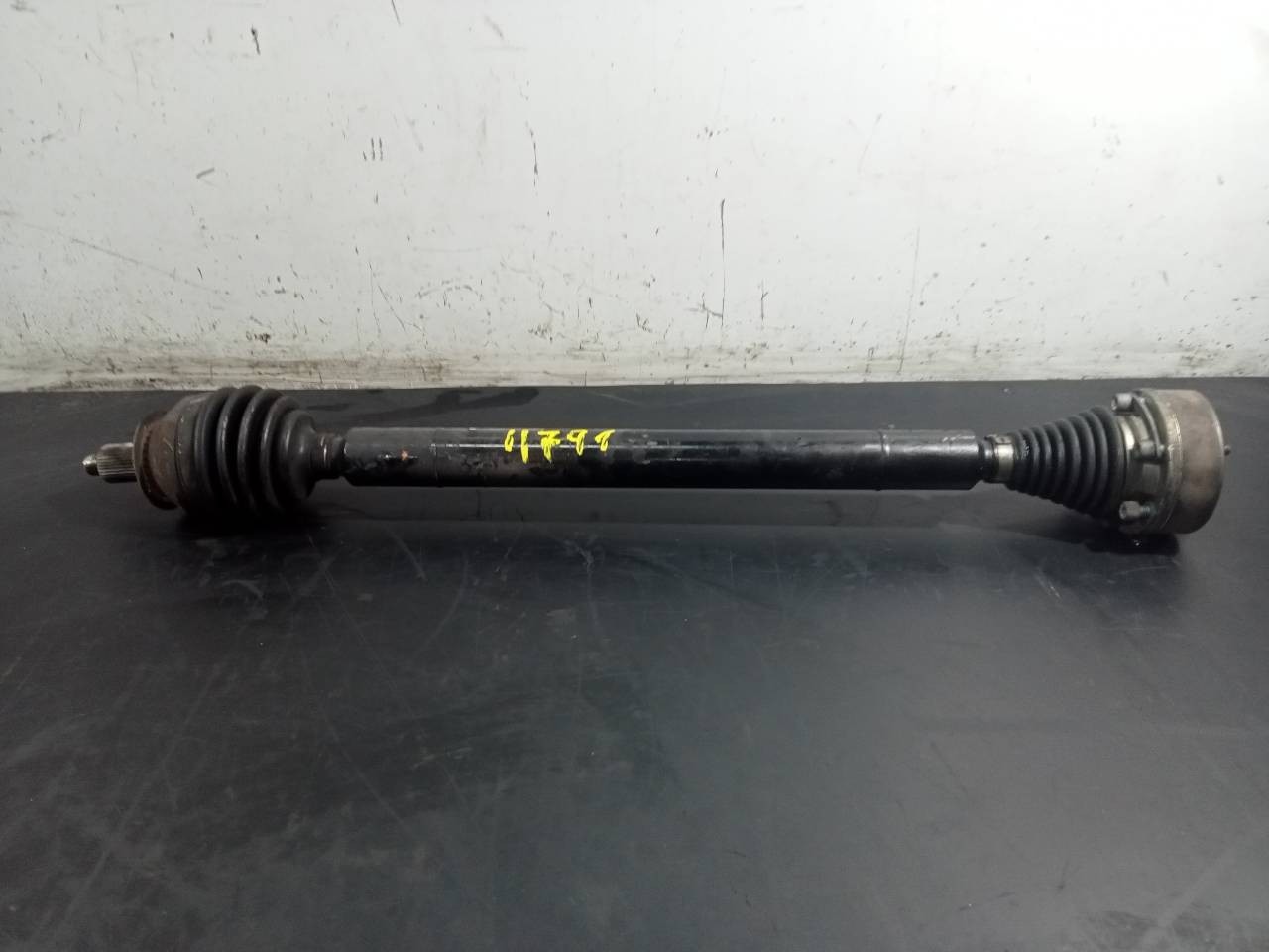 TRANSMISION DELANTERA DERECHA SKODA RAPID 6R0407762A / P1-B6-11 6R0407762AP1B611